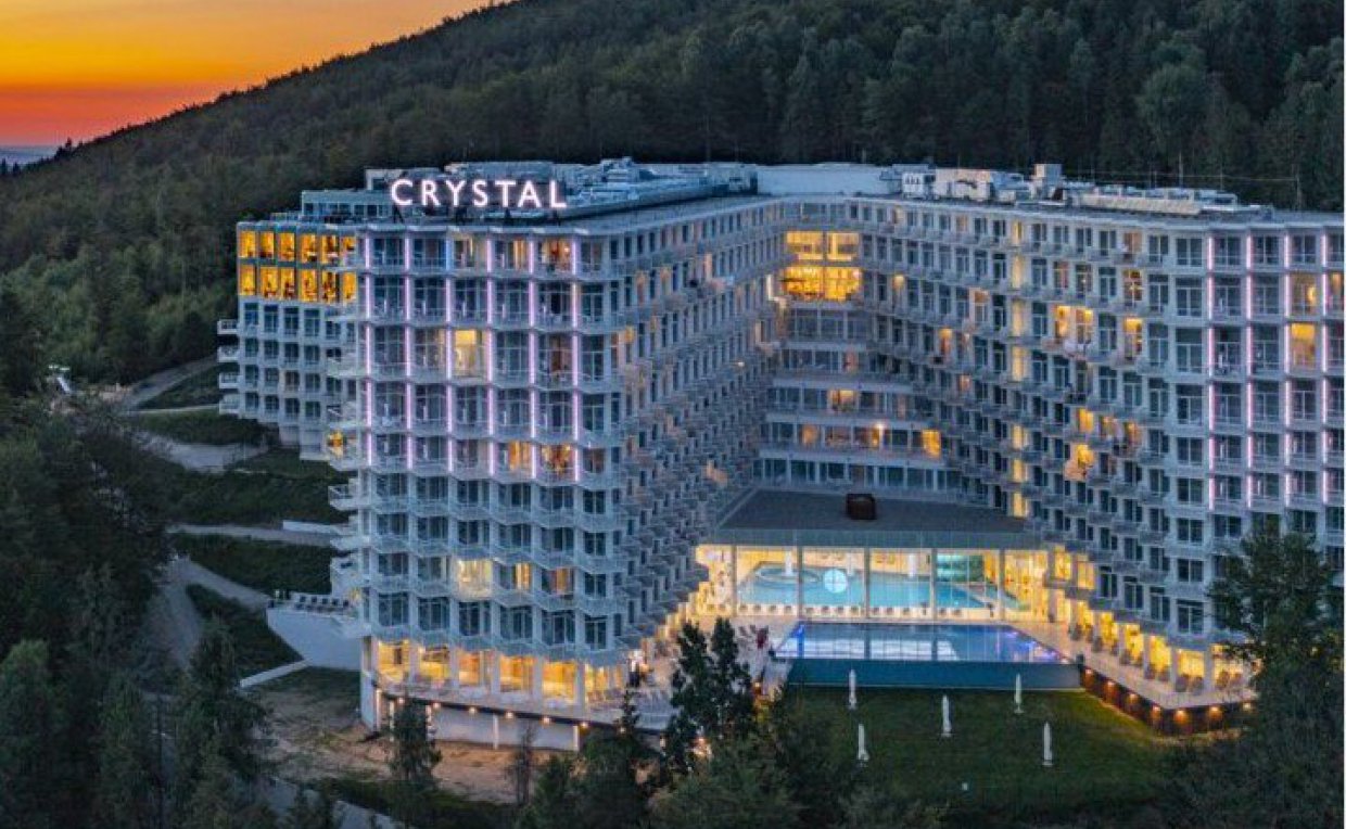 Crystal Mountain *****