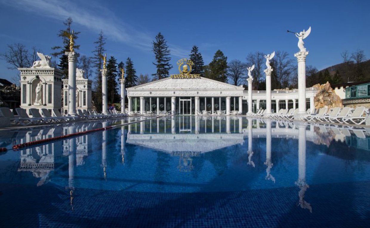 APHRODITE (Palace) ****